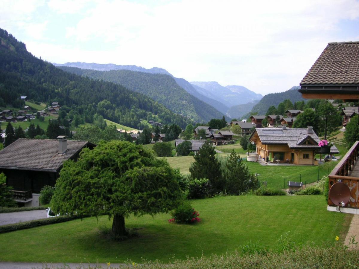 Rez De Chalet Calme Avec Terrasse - 2 Chambres, Proche Pistes A La Clusaz - Fr-1-437-10 מראה חיצוני תמונה