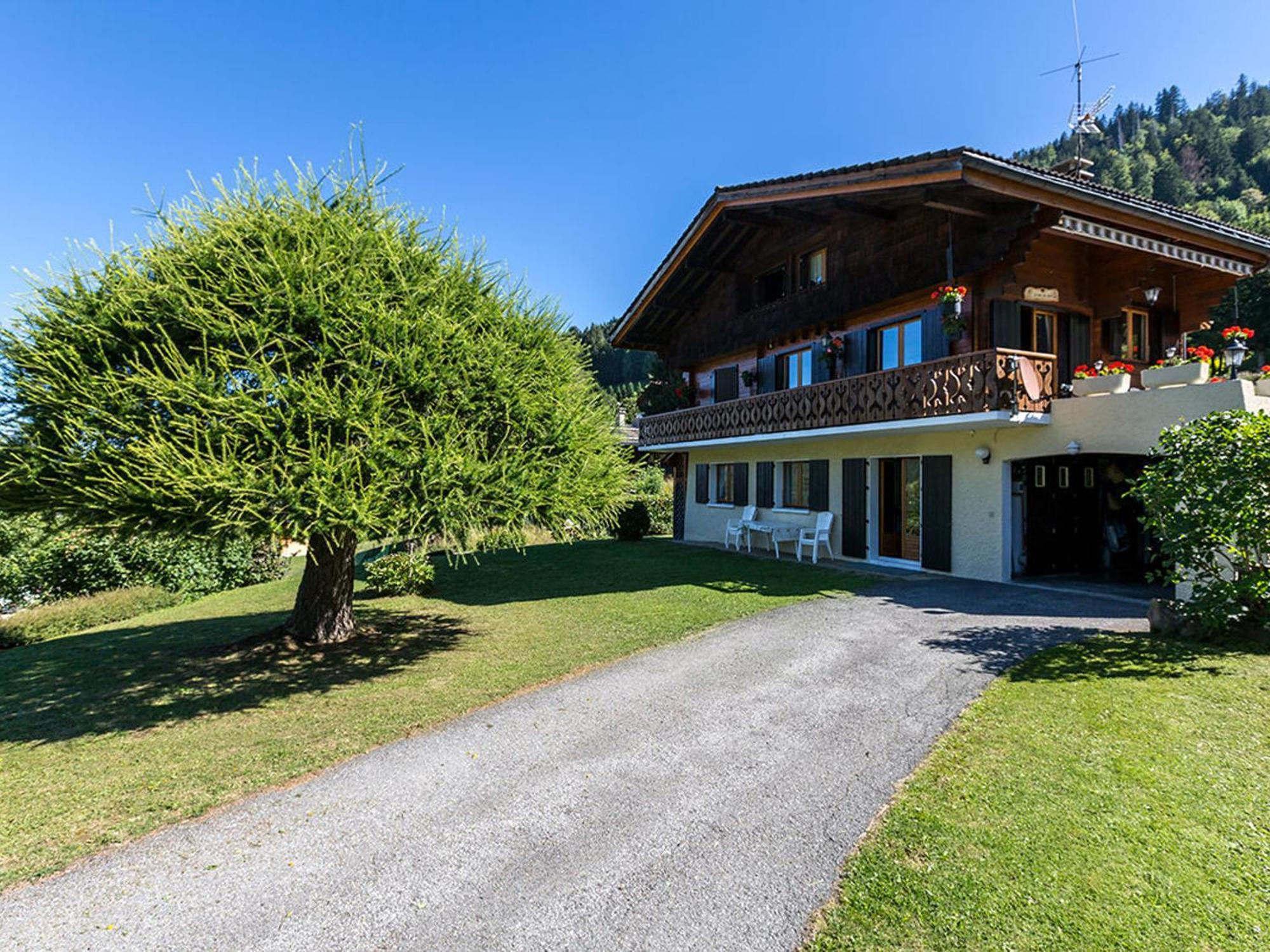 Rez De Chalet Calme Avec Terrasse - 2 Chambres, Proche Pistes A La Clusaz - Fr-1-437-10 מראה חיצוני תמונה